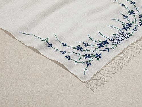 The Met Cloisters Garden Embroidered Oblong Linen Scarf